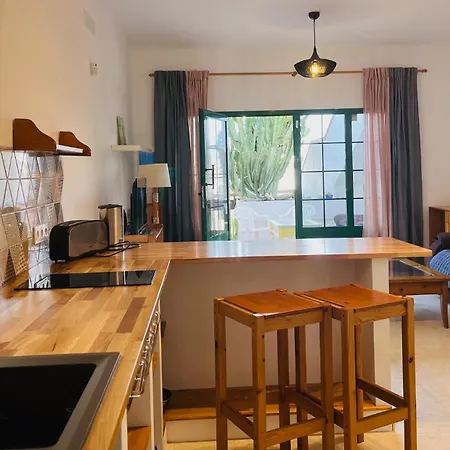 Apartamento Paradise Playa Chica Con Terraza A 100m Del Mar *