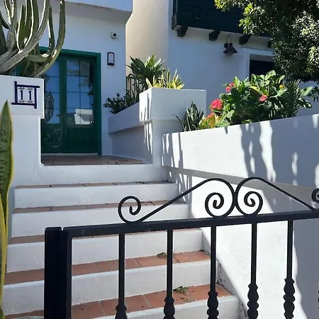 Apartamento Paradise Playa Chica Con Terraza A 100m Del Mar Puerto del Carmen (Lanzarote)