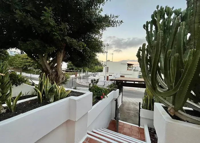 Paradise Playa Chica Con Terraza A 100m Del Mar Appartement